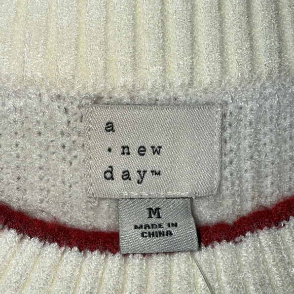 A New Day Romantic Long Sleeve Crewneck Sweater Red Heart Sizes XS, S. M Cream - Picture 6 of 8
